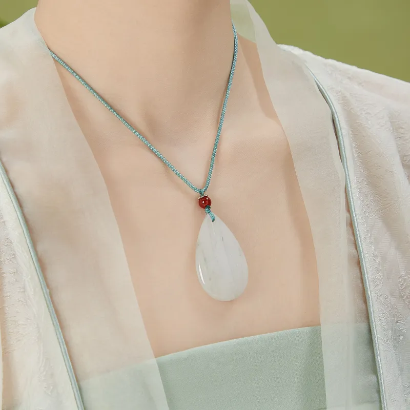 Lao Feng Xiang Natural Tianshan Jade Necklaces Women's-1