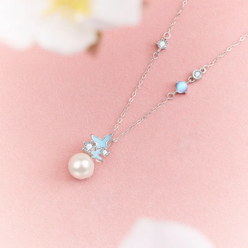 Lao Feng Xiang Pearl Necklaces Women's-1