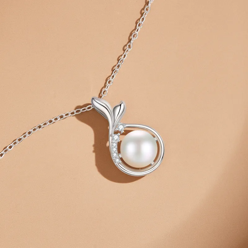 Lao Feng Xiang Pearl Necklaces Women's-5