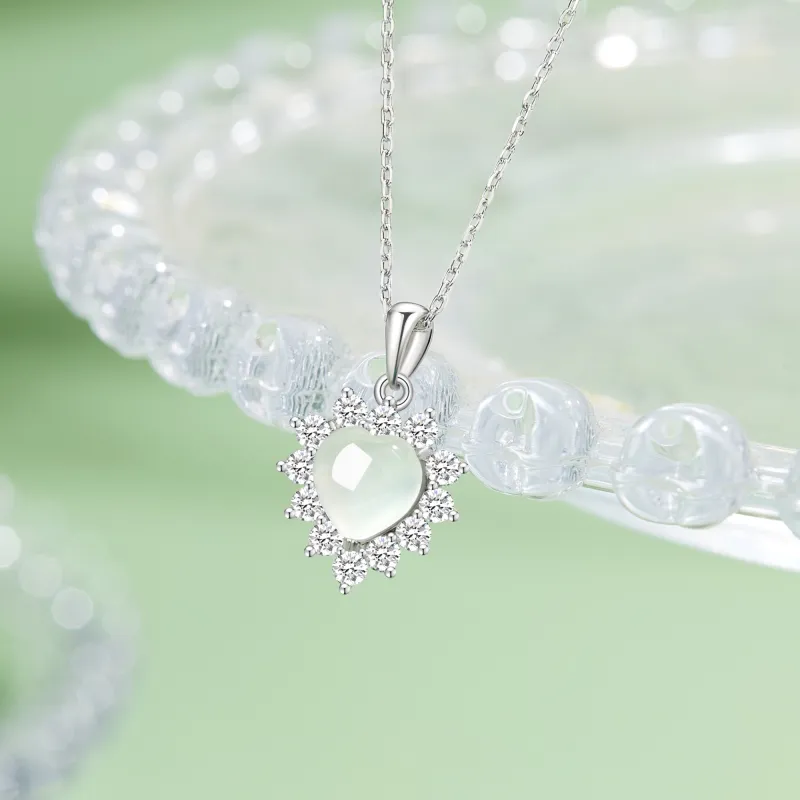 Lao Feng Xiang Chalcedony Necklaces Women's-2