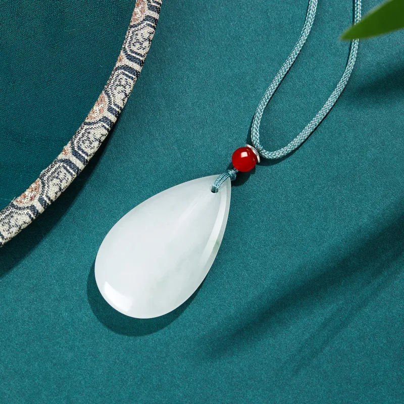 Lao Feng Xiang Natural Tianshan Jade Necklaces Women's-6