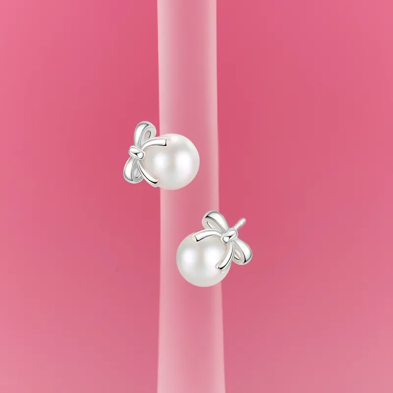 Lao Feng Xiang Pearl Stud Earrings Women's-5