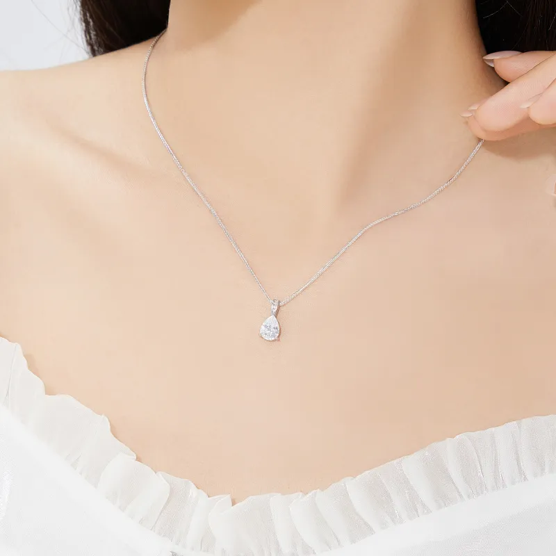 Lao Feng Xiang S925 Silver Necklaces Women's-1