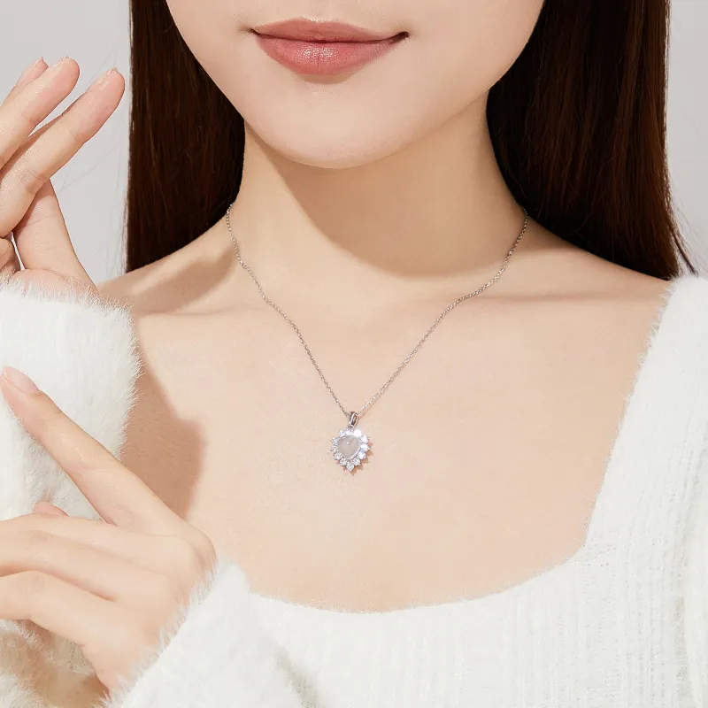 Lao Feng Xiang Chalcedony Necklaces Women's-3
