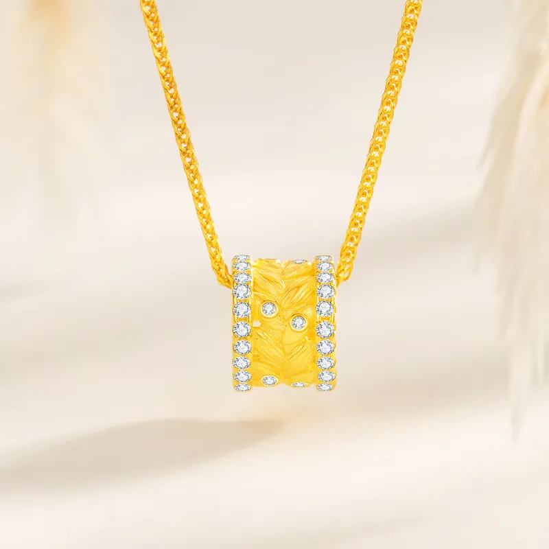 Lao Feng Xiang S925 Silver Necklaces Women's-2
