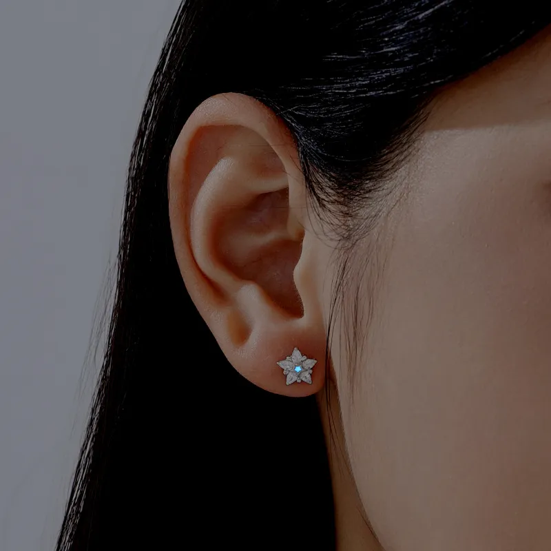 Lao Feng Xiang S925 Silver Stud Earrings Women's-1