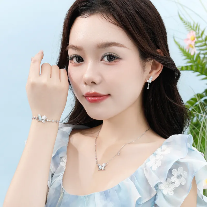 Lao Feng Xiang S925 Silver Necklaces Women's-8