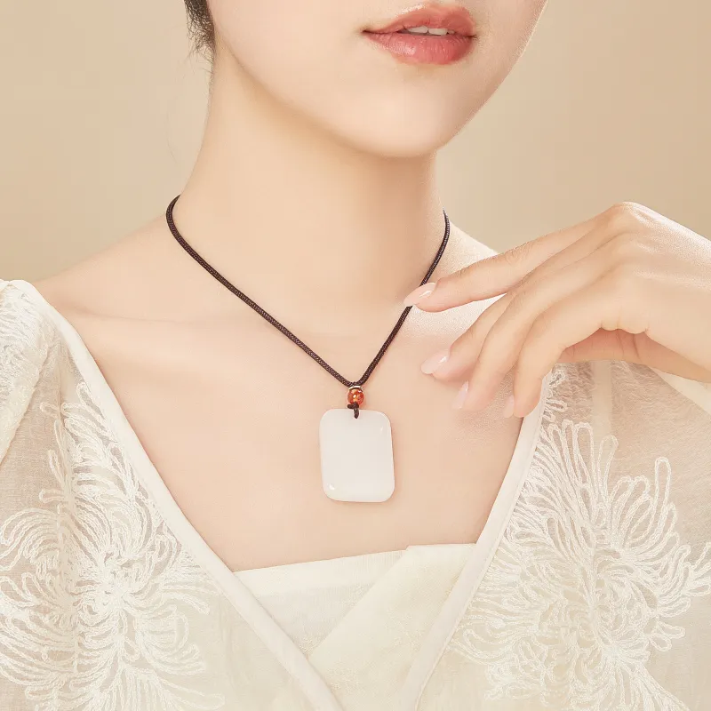 Lao Feng Xiang Golden Silk Jade Necklaces Unisex-2