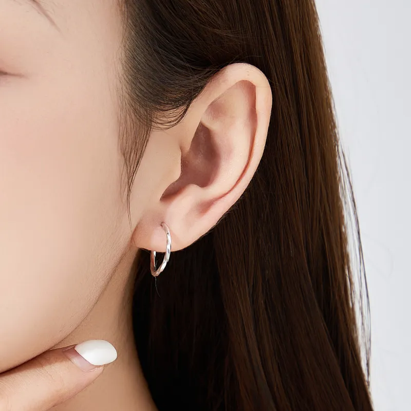 Lao Feng Xiang S999 Fine Silver Pair Of Stud Earrings Unisex-22