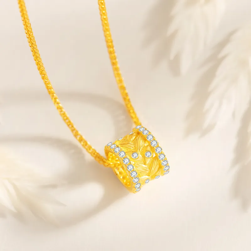Lao Feng Xiang S925 Silver Necklaces Women's-6