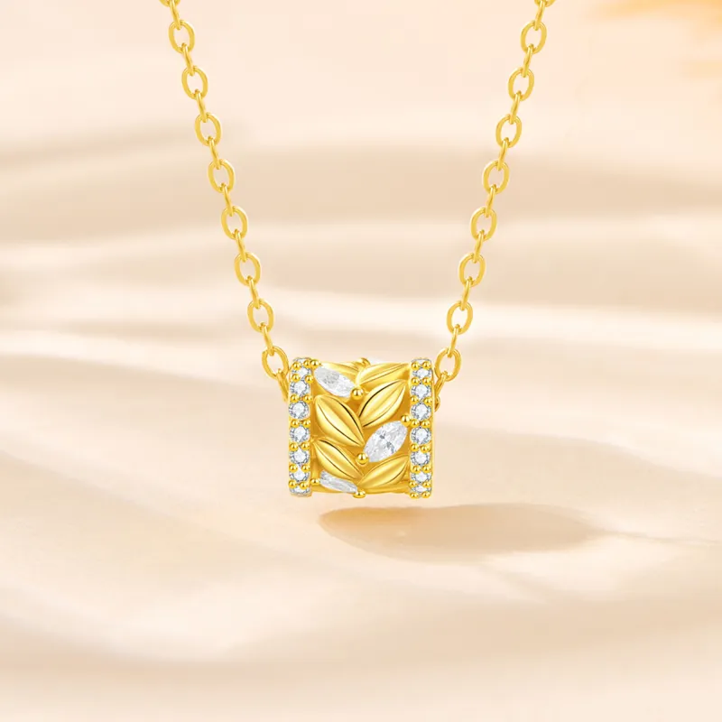 Lao Feng Xiang S925 Silver Necklaces Women's-1