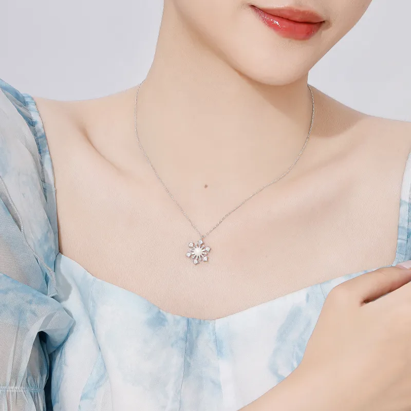 Lao Feng Xiang Pearl Necklaces Women's-4