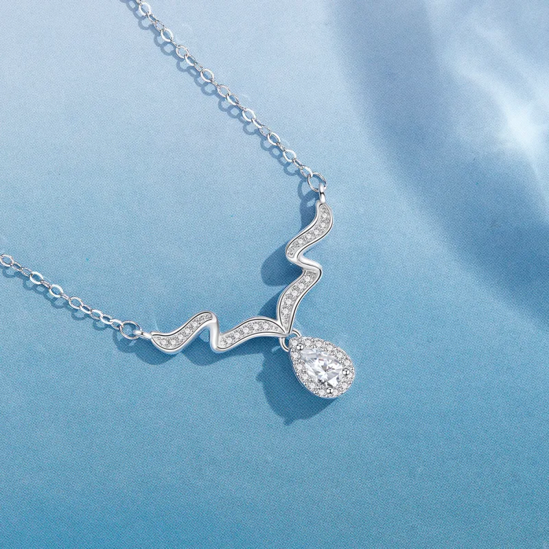 Lao Feng Xiang S925 Silver Necklaces Women's-1
