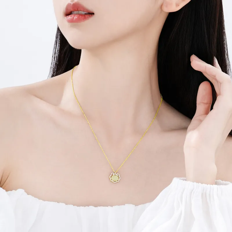Lao Feng Xiang Necklaces Pale Greenish White Jade Women's-5
