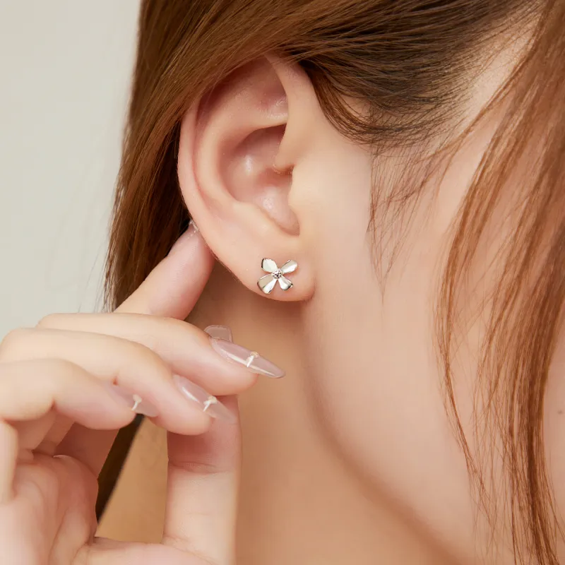 Lao Feng Xiang S925 Silver Pair Of Stud Earrings Women's Good Luck-2