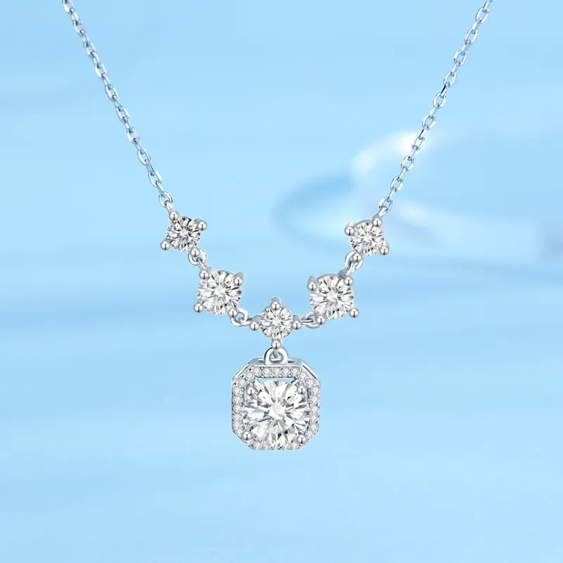 Lao Feng Xiang S925 Silver Necklaces Women's-8