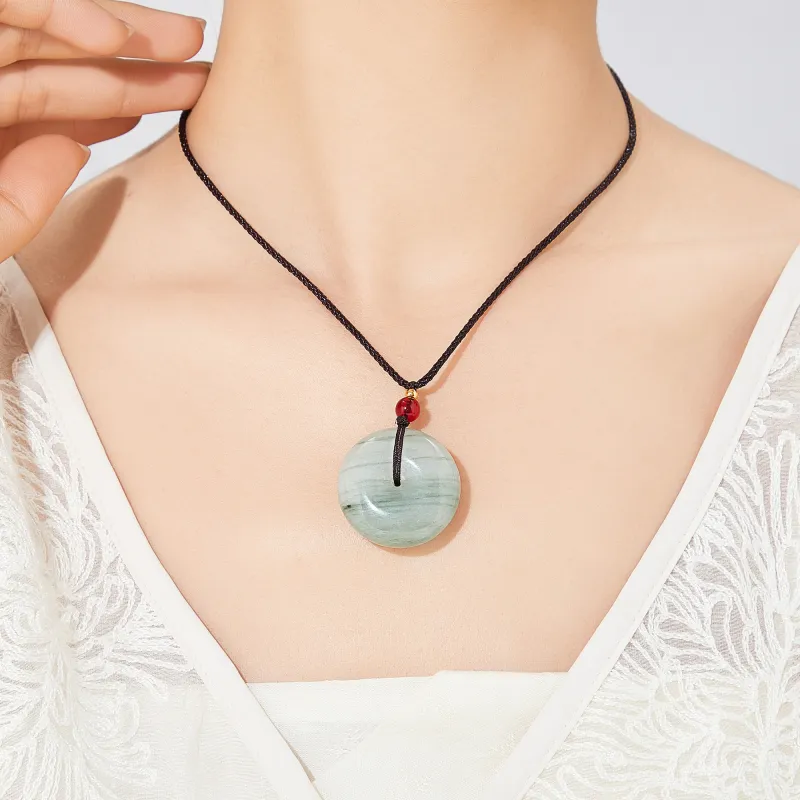 Lao Feng Xiang Tianshan Jade Necklaces Unisex-1