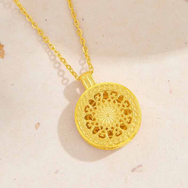 Lao Feng Xiang S925 Silver Necklaces Women's-6