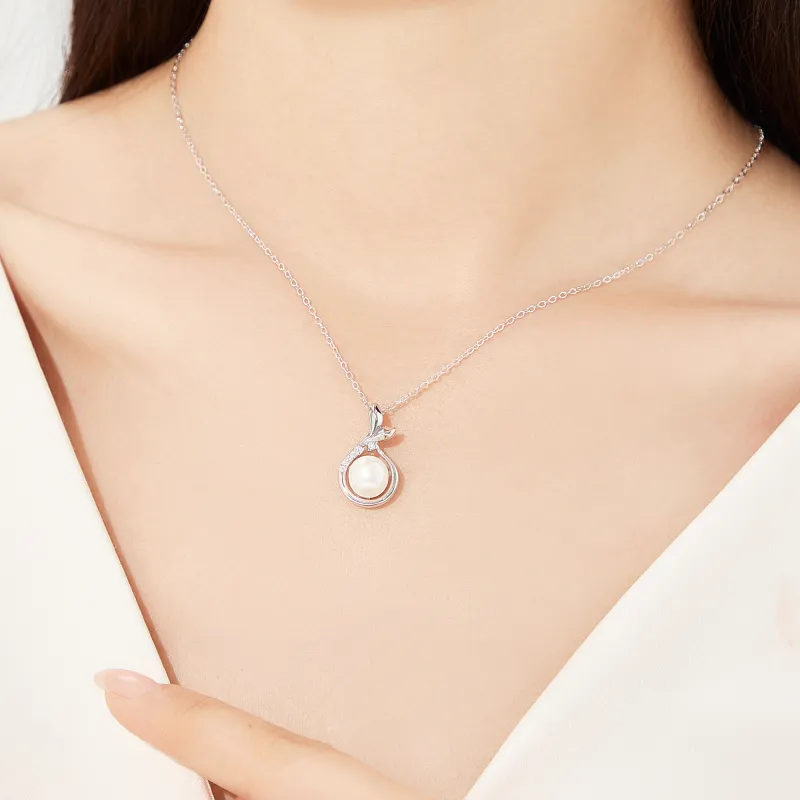 Lao Feng Xiang Pearl Necklaces Women's-6