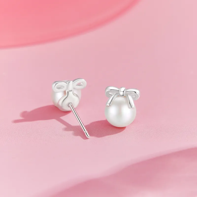 Lao Feng Xiang Pearl Stud Earrings Women's-3