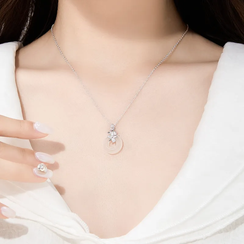 Lao Feng Xiang Chalcedony Necklaces Women's-2