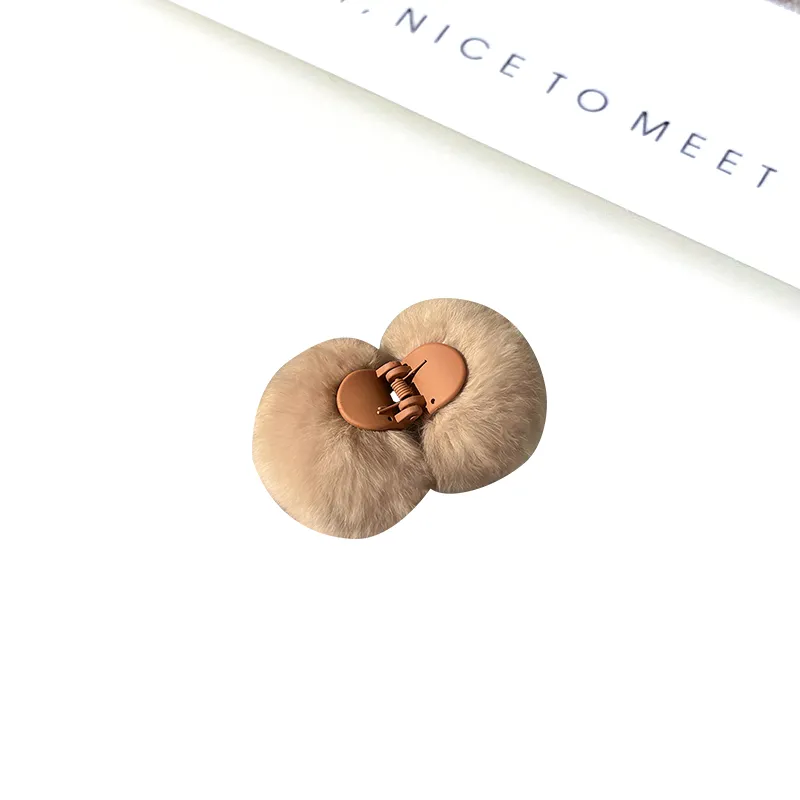 MIDNIGHT MOMENT Plush Hair Clips Women's-1