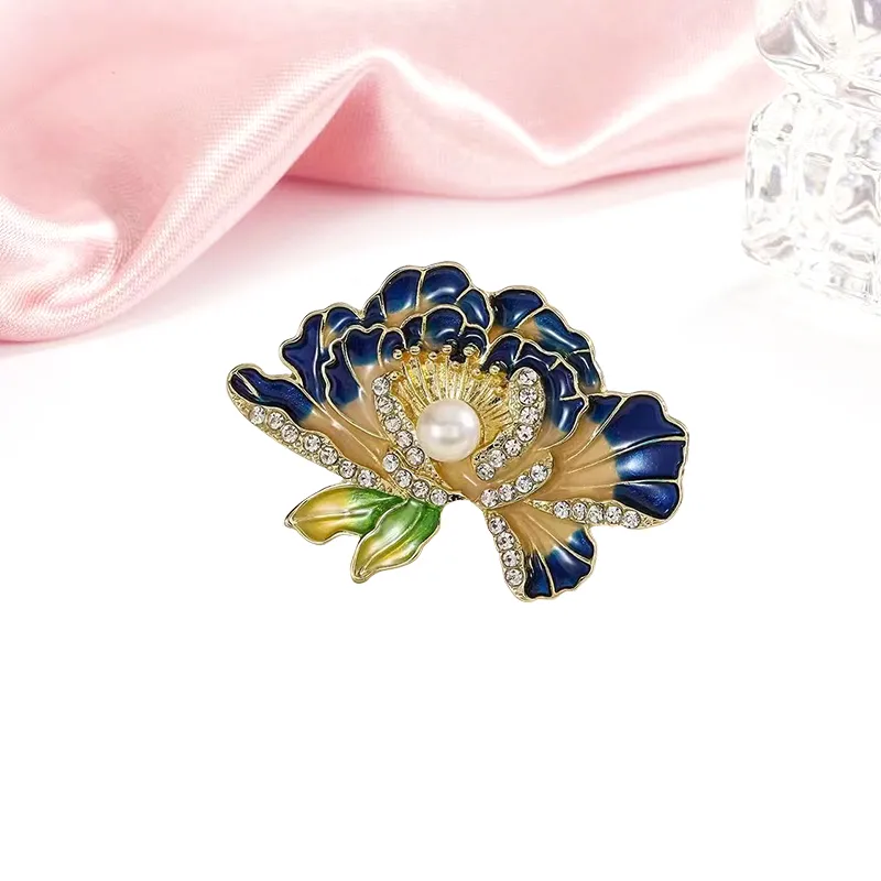 MIDNIGHT MOMENT Alloy Brooches Women's-1