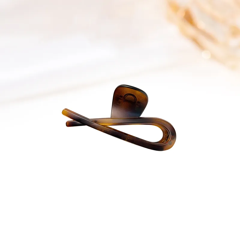 MIDNIGHT MOMENT Plastic Hair Clips Women's-5