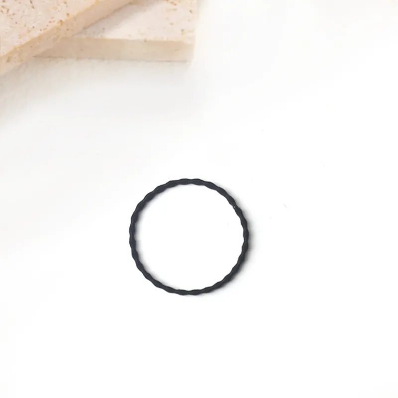 MIDNIGHT MOMENT Plastic Hair Tie Women's-11