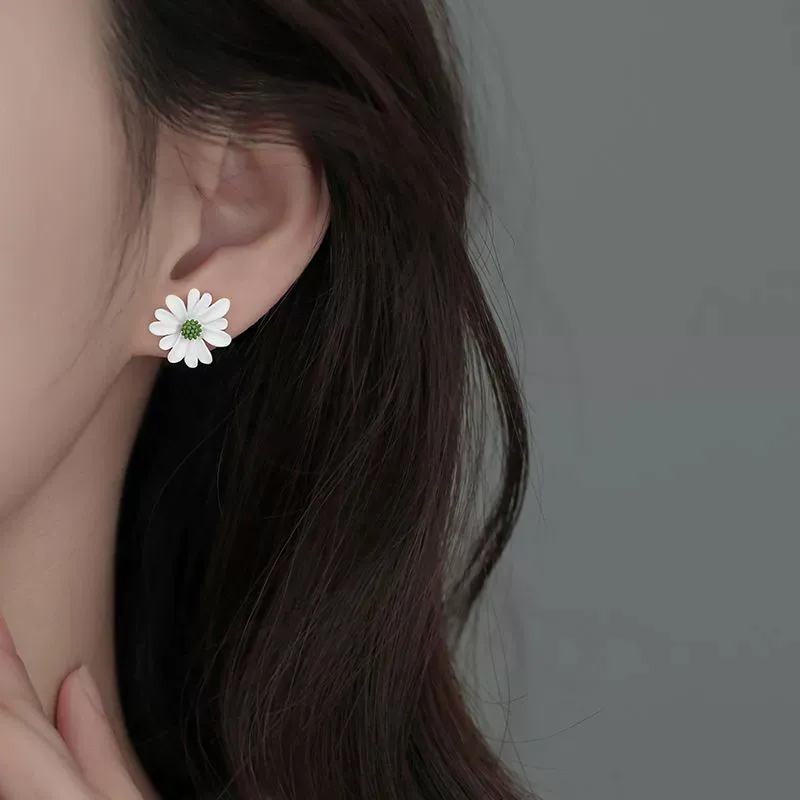 MIDNIGHT MOMENT Alloy Stud Earrings Women's-1