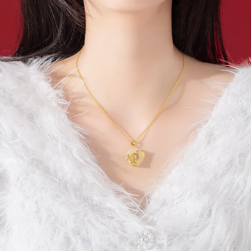 MIDNIGHT MOMENT Chalcedony Necklaces Women's-3