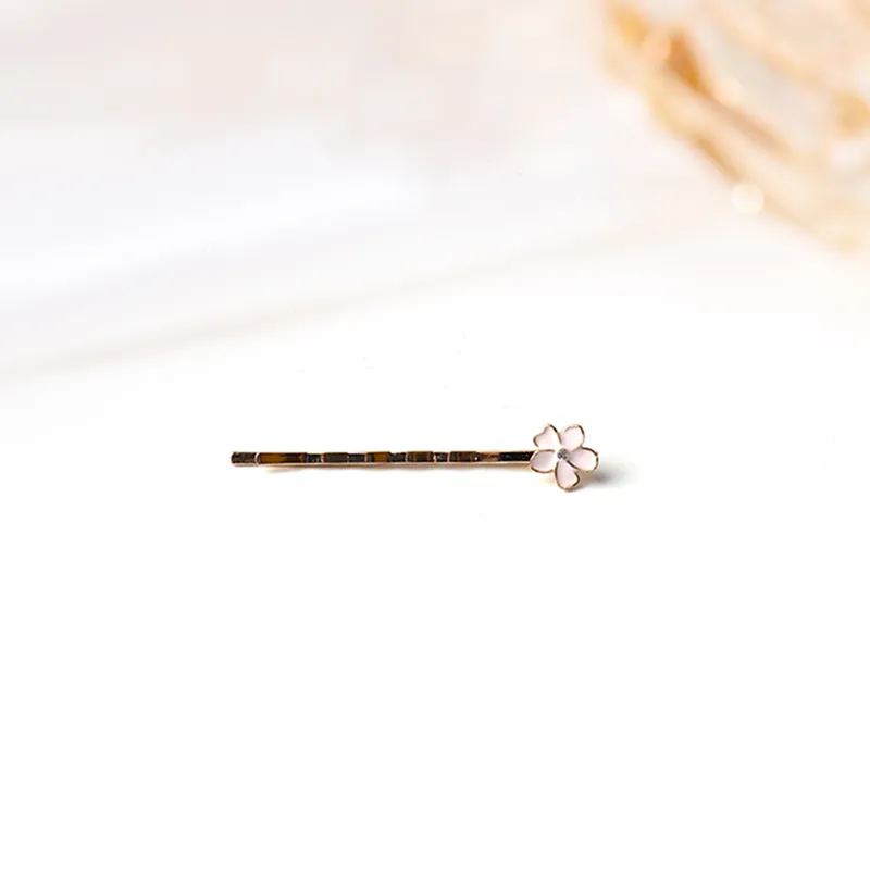 MIDNIGHT MOMENT Alloy Hair Clips Women's-1
