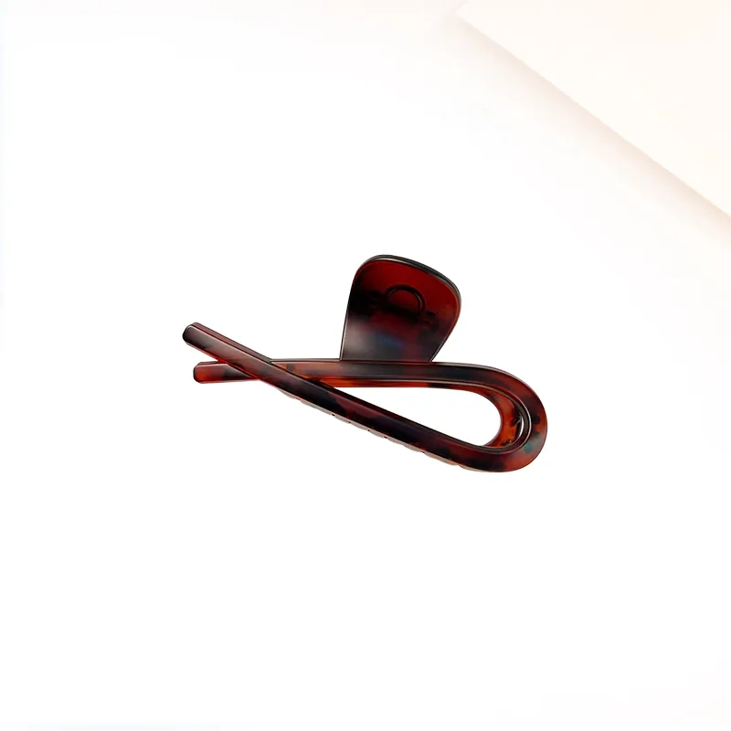 MIDNIGHT MOMENT Plastic Hair Clips Women's-8