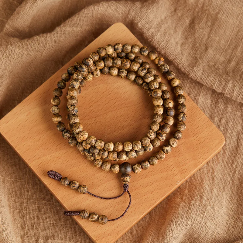 Gianina Kyara Tree Species Agarwood Bracelets Unisex-5
