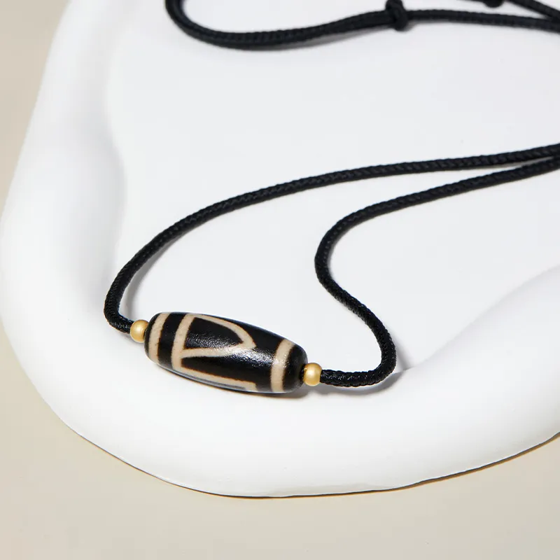 Gianina Jade Necklaces Unisex-3