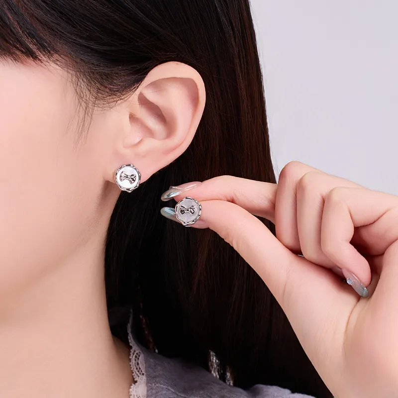 DODOGOGO Alloy Stud Earrings Women's-1