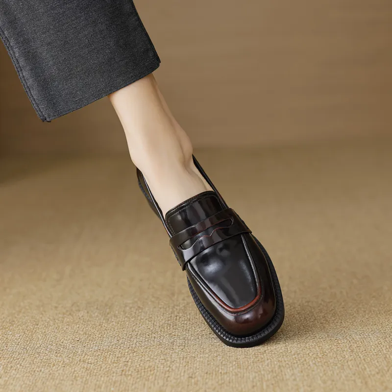 BETSY Loafers Women's Black-5