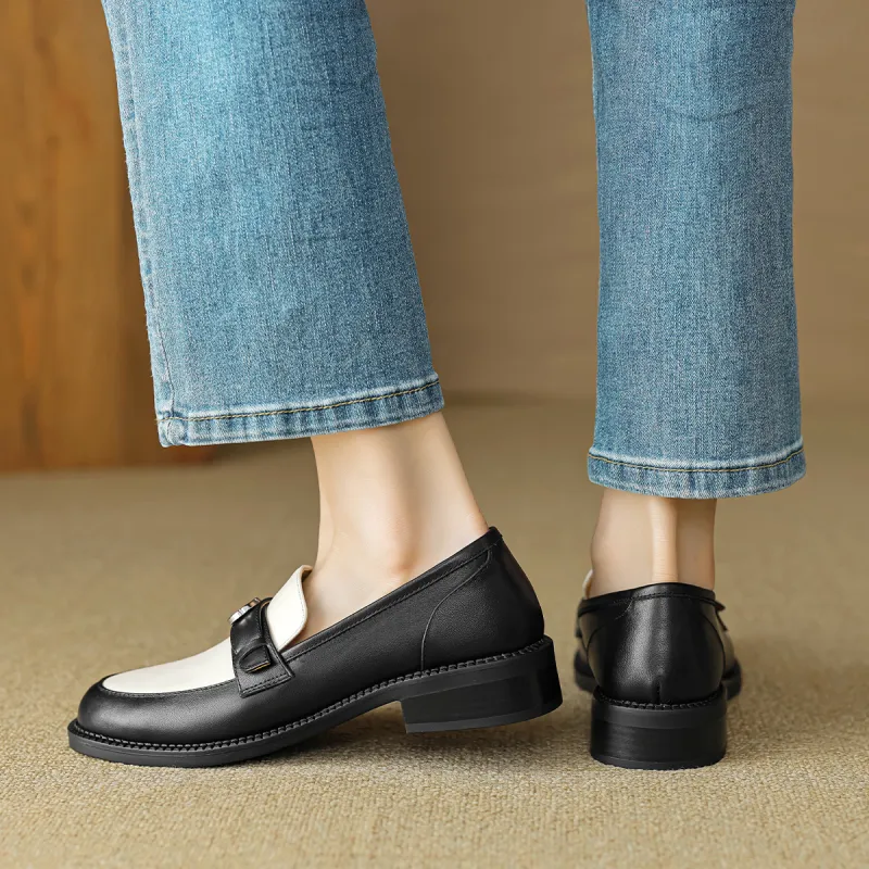 BETSY Loafers Women's Black, White-8