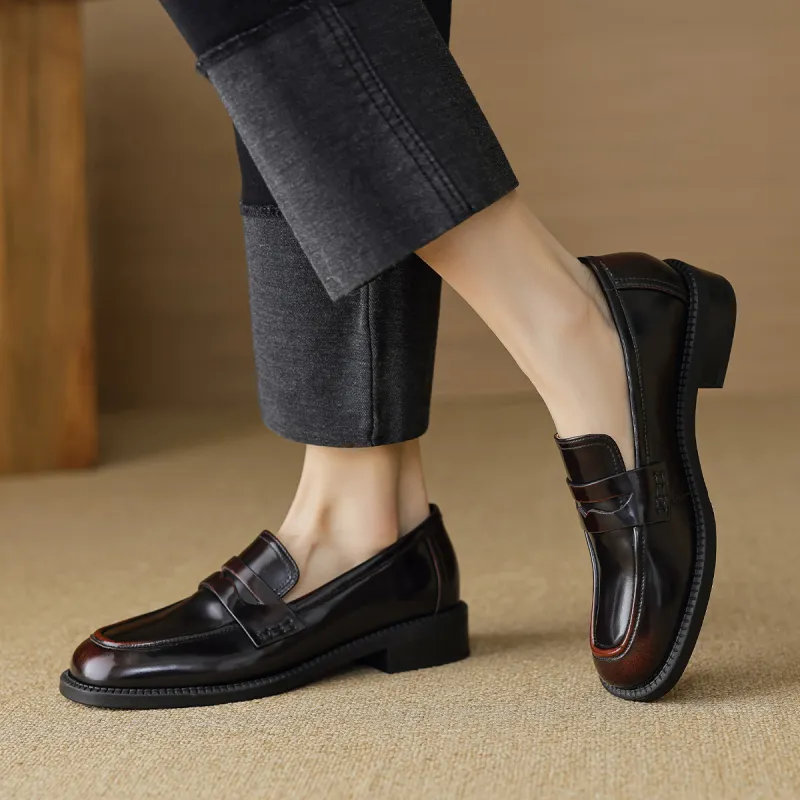 BETSY Loafers Women's Black-3