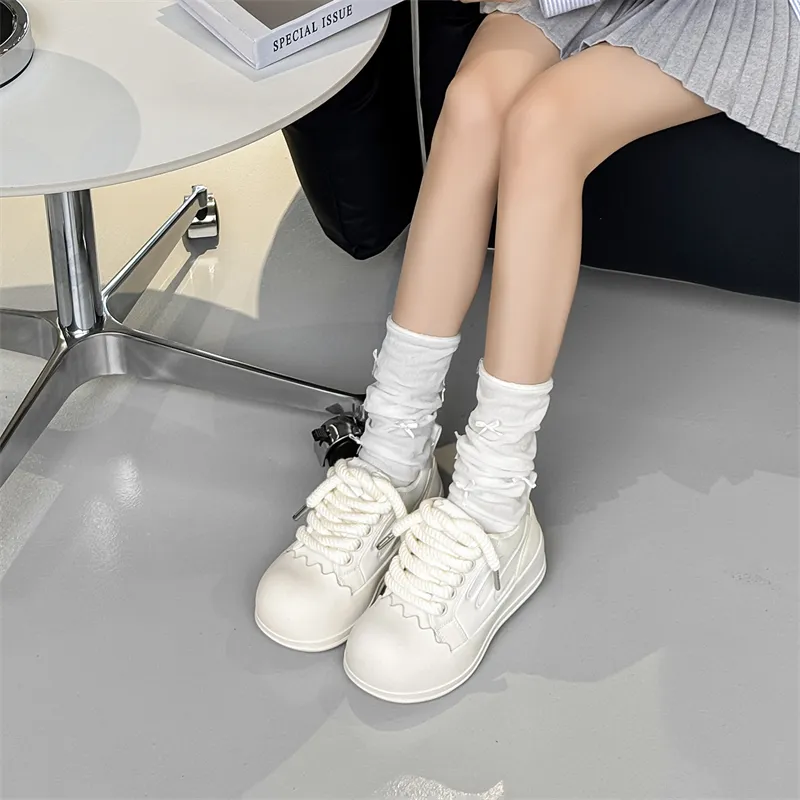 FAPAI Abrasion Resistant Low Top Skateboard Shoes Unisex-11