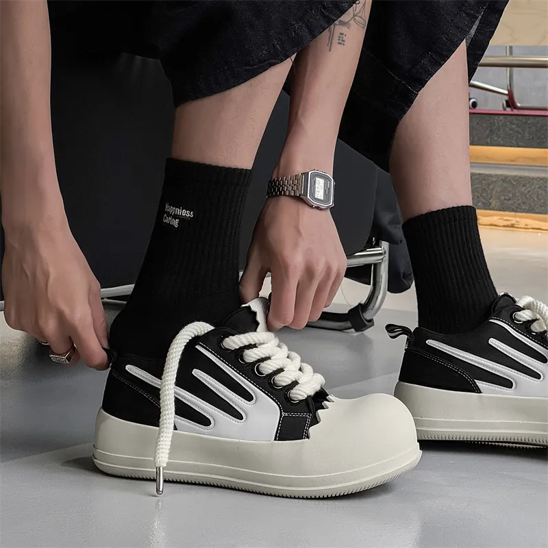 FAPAI Abrasion Resistant Low Top Skateboard Shoes Unisex-6