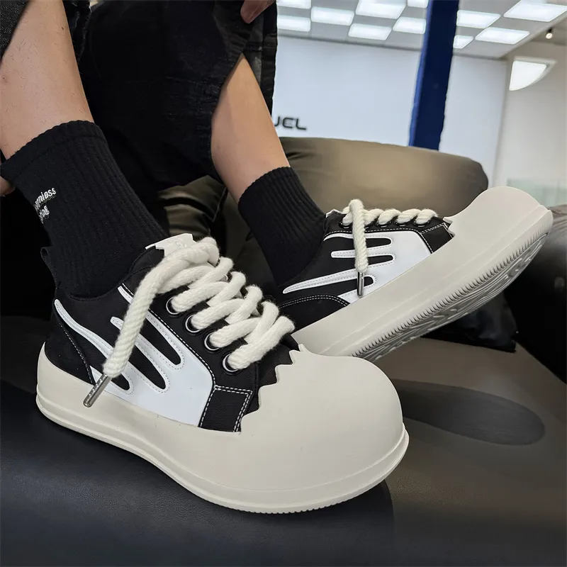 FAPAI Abrasion Resistant Low Top Skateboard Shoes Unisex-7