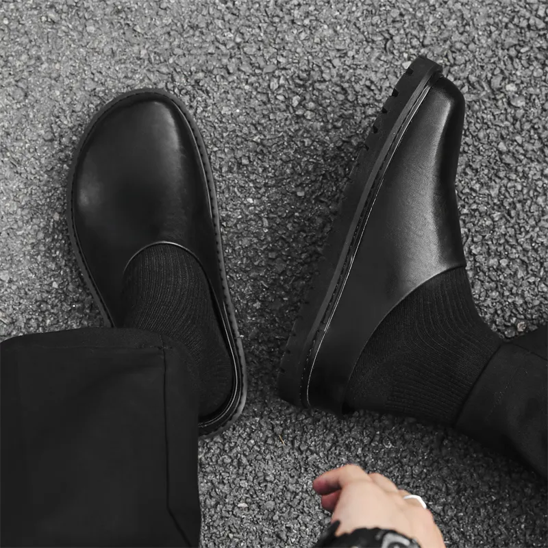 FAPAI Abrasion Resistant Closed Toe Slippers Men's Black-3