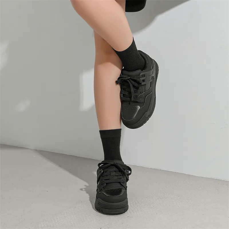 FAPAI Abrasion Resistant Low Top Skateboard Shoes Unisex-2