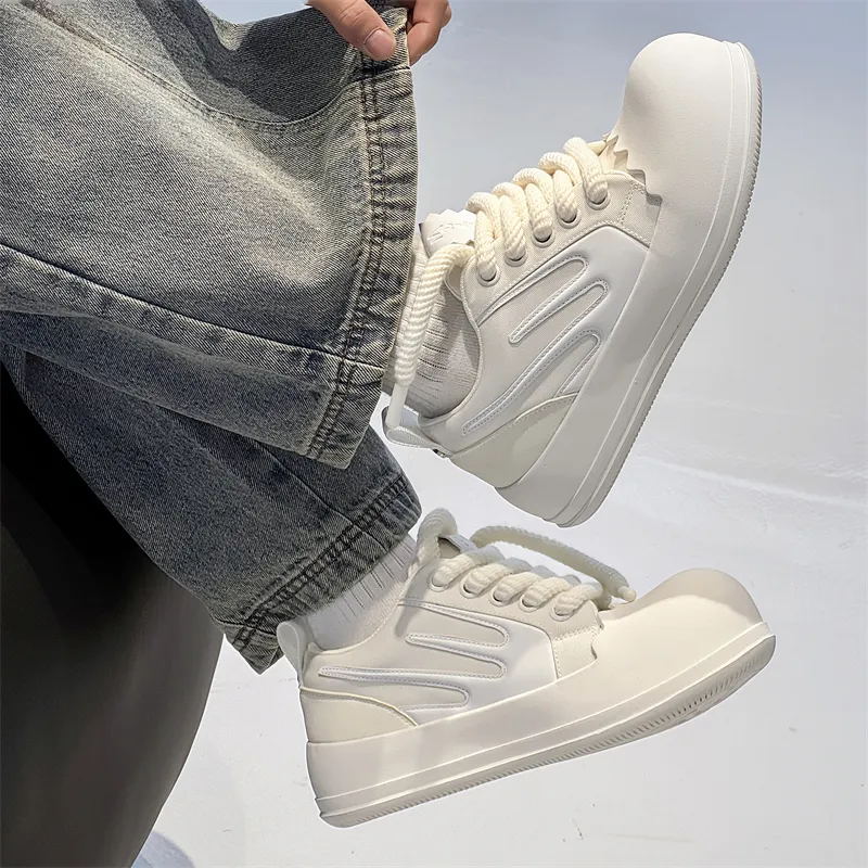 FAPAI Abrasion Resistant Low Top Skateboard Shoes Unisex-17