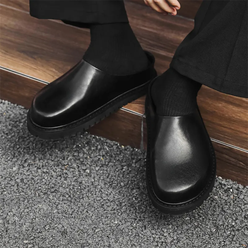 FAPAI Abrasion Resistant Closed Toe Slippers Men's Black-4