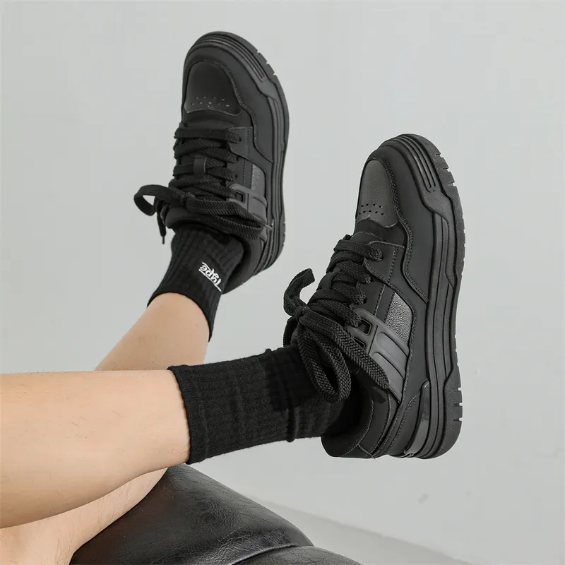 FAPAI Abrasion Resistant Low Top Skateboard Shoes Unisex-1
