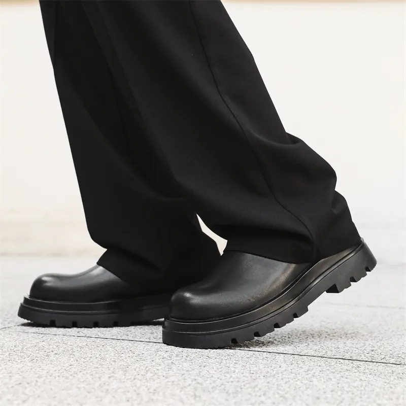 FAPAI Abrasion Resistant Closed Toe Slippers Men's Black-5
