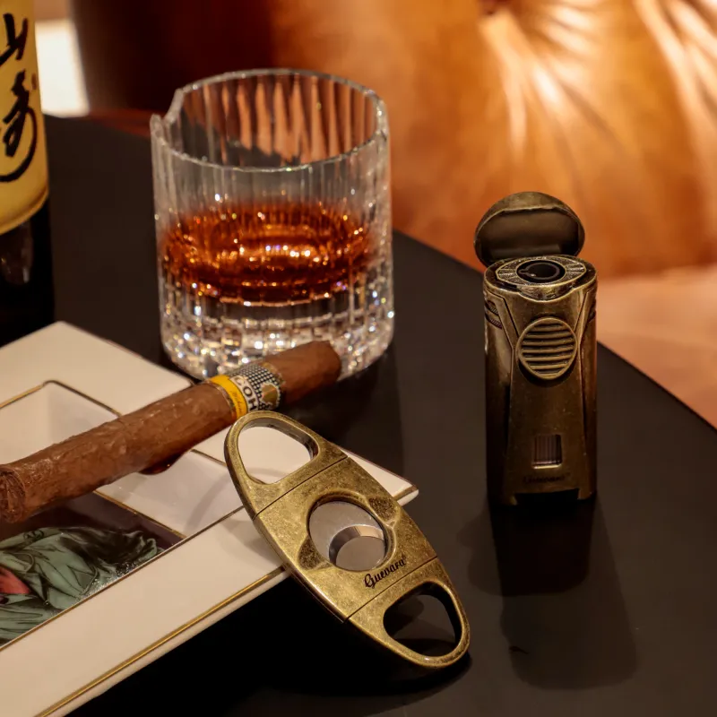 GUEVARA Cigar Tool Set, Blue Flame Lighter With Sharp Double Blade Cigar Scissors-3