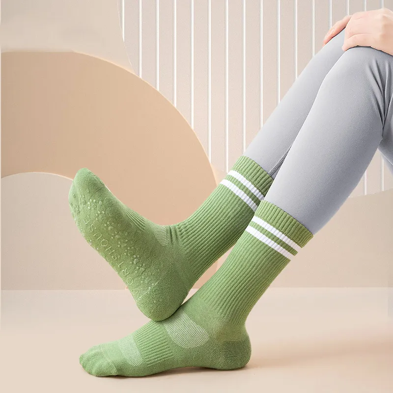 FUGEER x YUNDONGZHIJIA Mid Calf Socks Women's-5